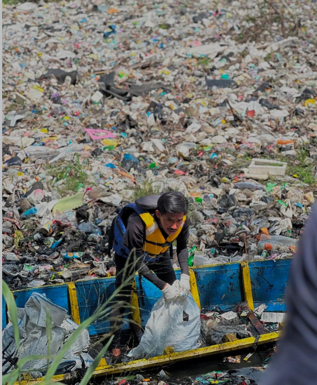 Pandawara Group Gelontorkan Dana Rp106 Juta Bersihkan Sungai Citarum