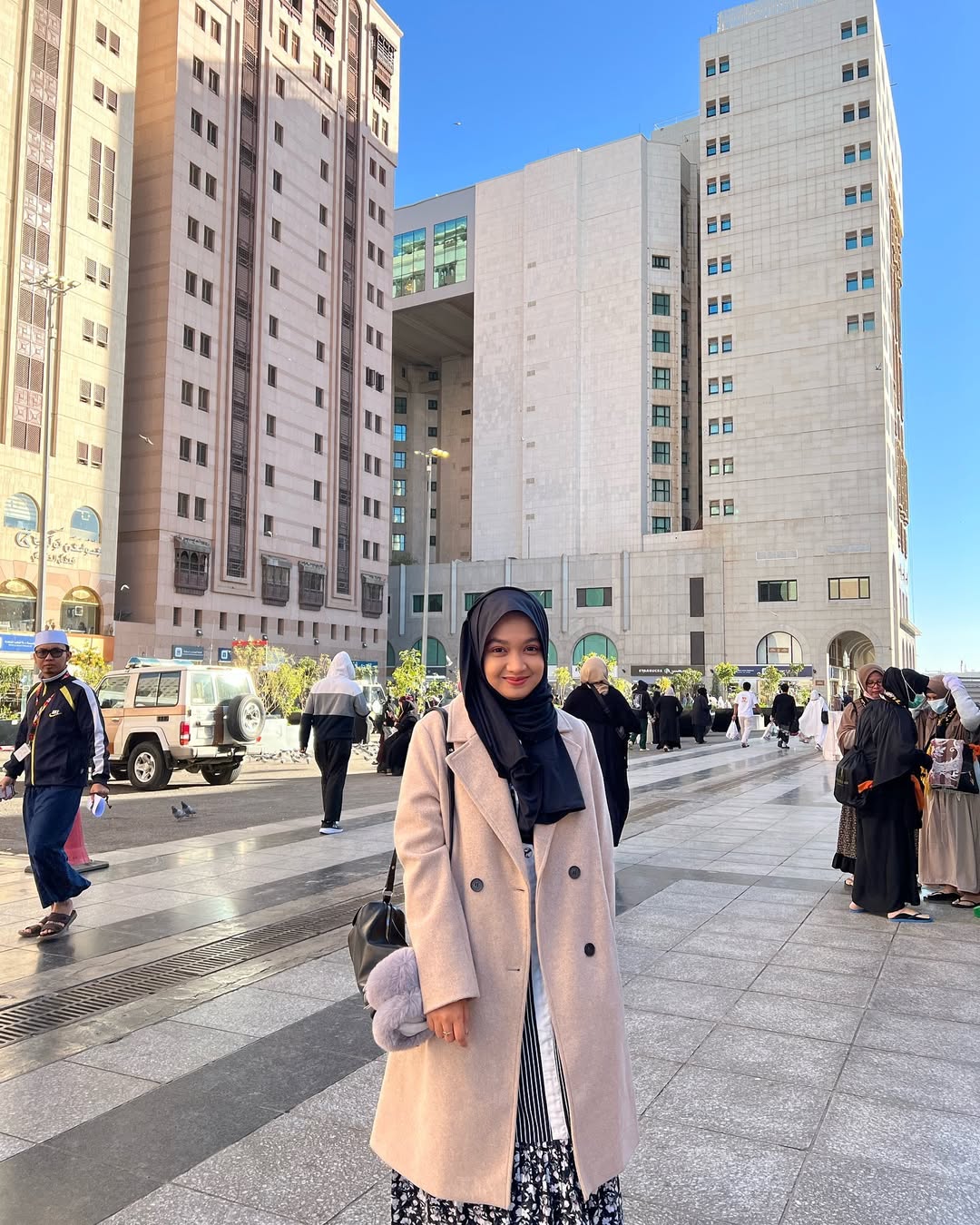 Profil Ning Umi Laila, Ustadzah Gen Z yang Miliki Suara Merdu