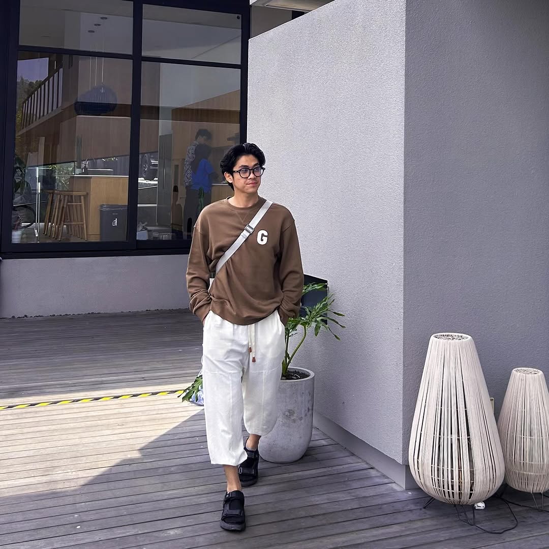 5 Ustadz Muda di Bawah 40 Tahun Idola Gen Z dan Milenial