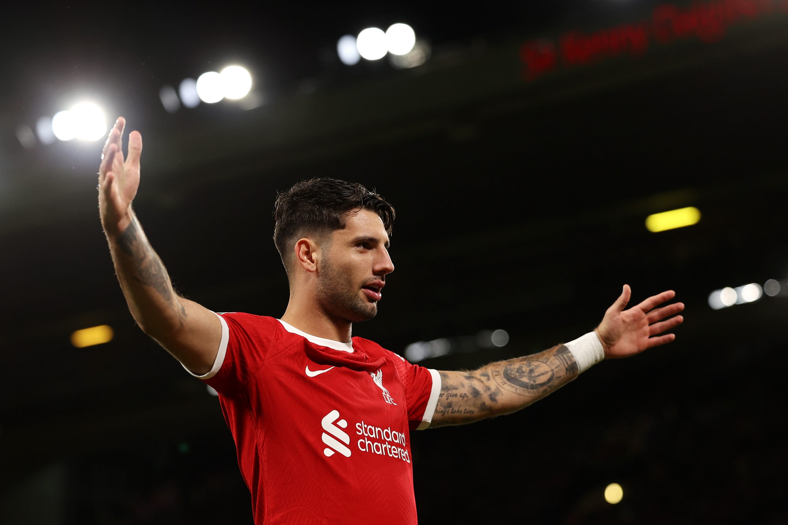 Liverpool Kokoh di Puncak: Siapa Pemain Terbaik Saat Kalahkan Newcastle?