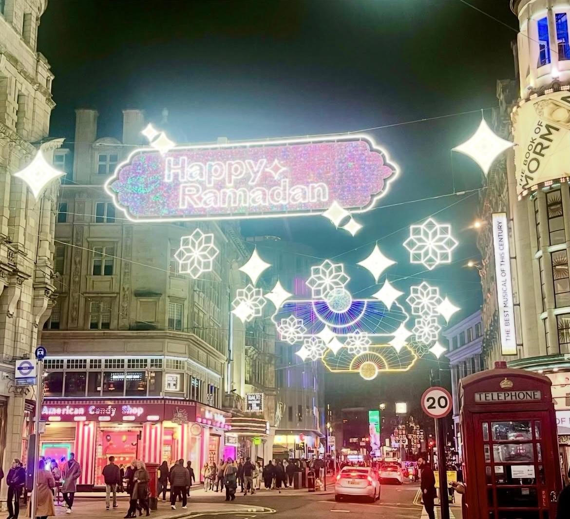 Ramadhan Lights di Pusat Kota London sebagai Simbol Menyambut Bulan Suci