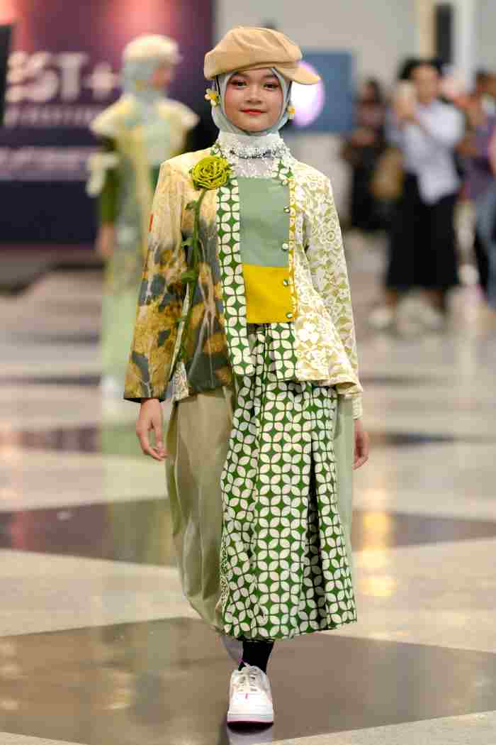 Funky Kebaya Community, Dorong Anak Muda Cinta dan Bangga Pakai Kebaya