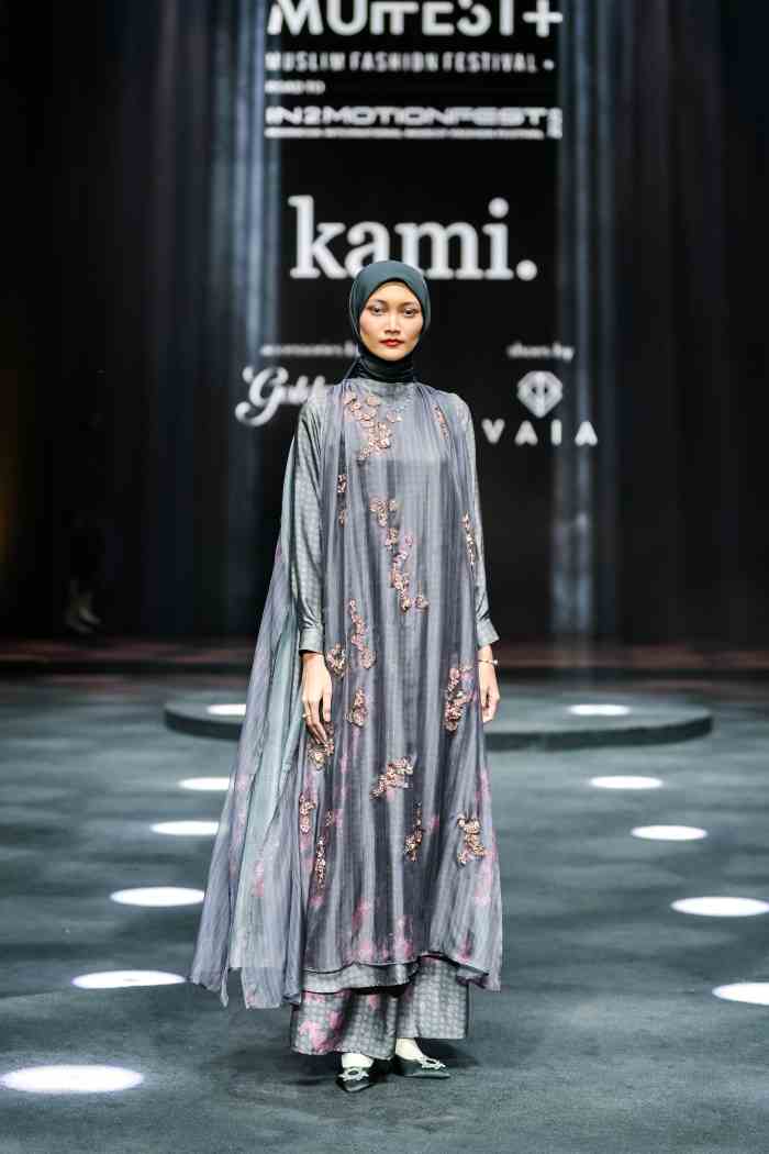 Athemina, Koleksi Sarimbit Perdana dari Kami dengan Nuansa Warna Gelap nan Anggun