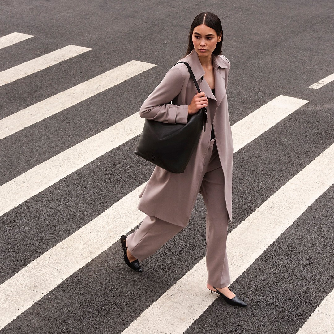 TUMI Luncurkan Kampanye Peringatan 50 Tahun “Made for You Since 1975”