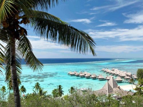 Pulau Berbentuk Hati Menyaingi Maladiva, Keindahannya Terlalu Menggoda