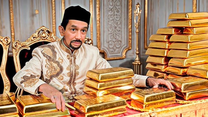 Sultan Brunei pemilik 7.000 mobil mewah dengan kekayaan Rp 750 triliun. Istana megahnya pecahkan rekor dunia. Biaya potong rambut Rp 300 juta!