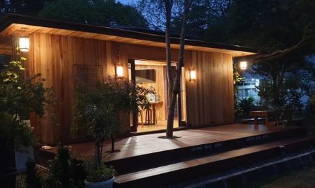 Peneliti UGM Buat Rumah Murah Ramah Lingkungan dari Kayu Laminasi Akasia, Pakai Listrik Tenaga Surya