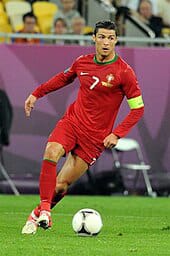 Cristiano Ronaldo Melebarkan Sayap Bisnisnya, Bersemangat Masuk Hollywood Bikin Film Aksi