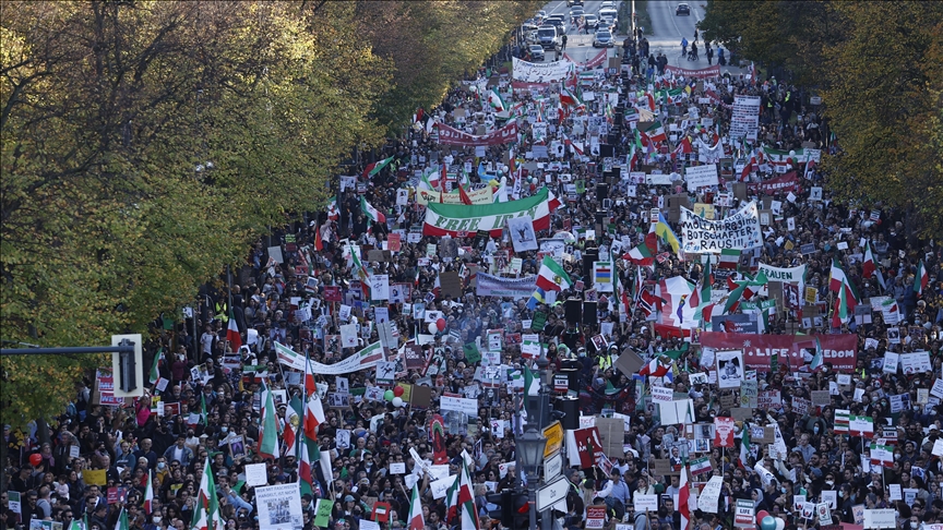 Amerika Ngebom Tiga Situs Nuklir Iran, Dunia Mengutuk Amerika Biadab