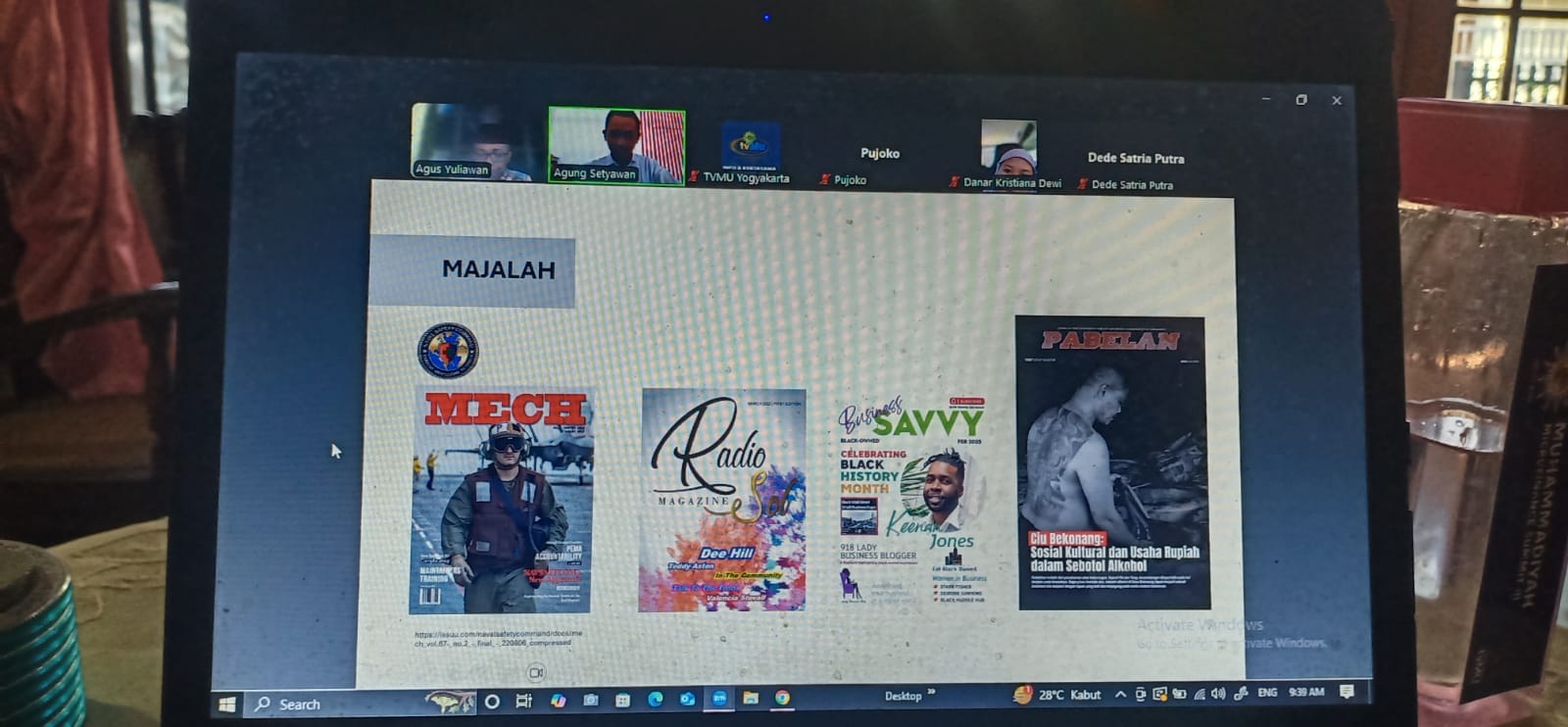 Alumni LPM Pabelan Gelar Program Pabelan Inspiring, Hadirkan Alumni Yang Bikin 500 Lebih Desain Layout Media Pesanan Amerika