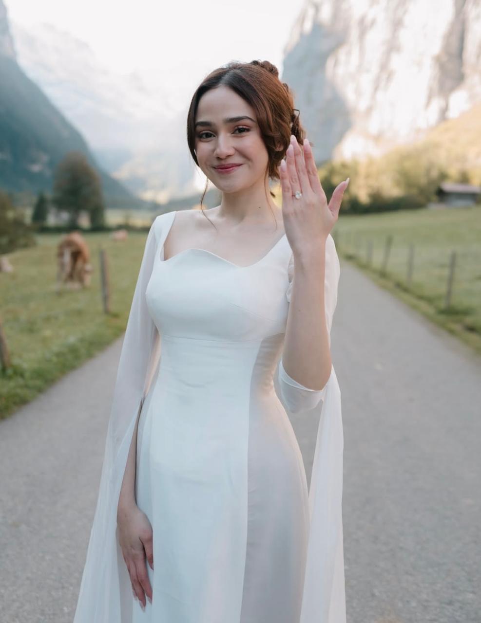 Bahagianya Syifa Hadju Dilamar El Rumi di Tempat Impian, Swiss