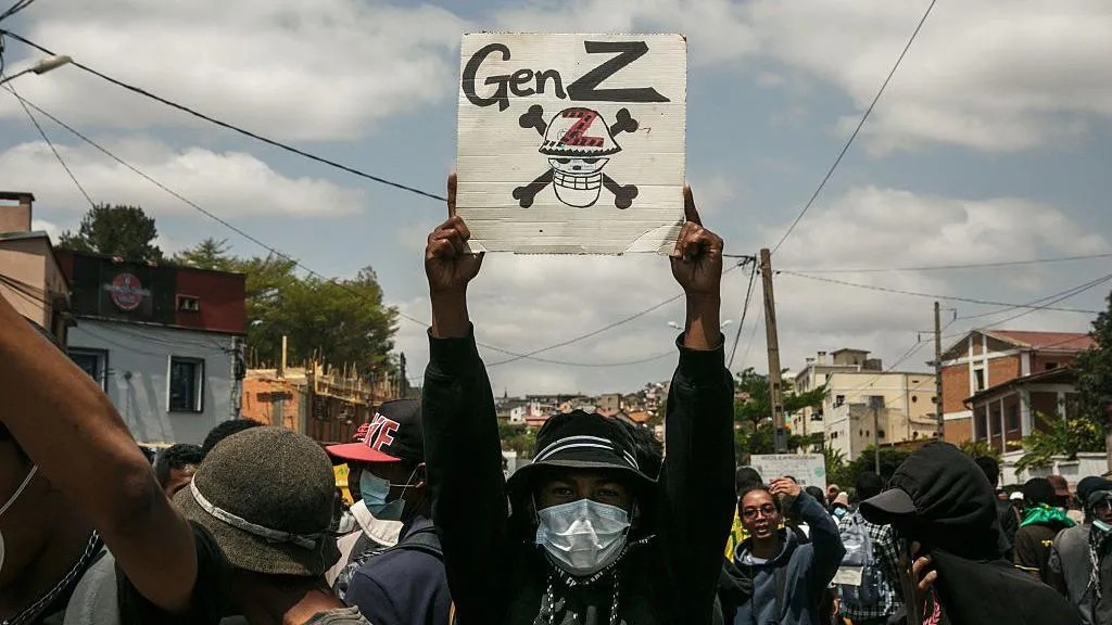 Cerita Dibalik Demo Gen Z Madagaskar: Emosi Warga, Pembubaran Pemerintah, dan Tuntutan Lengserkan Presiden