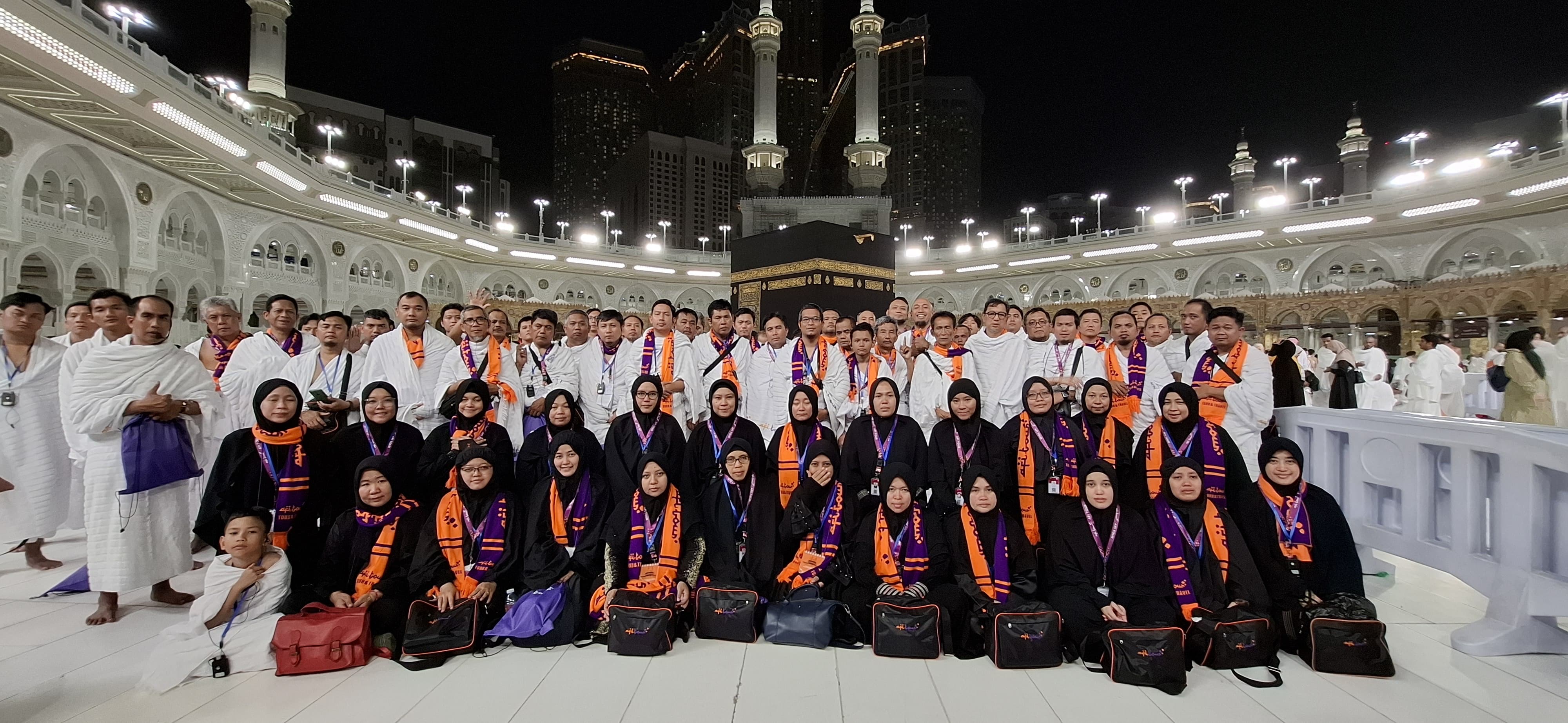 Adhimix Group Umrahkan 84 Karyawan dan Keluarga ke Tanah Suci, Komitmen Sejak 2009 Terus Berlanjut