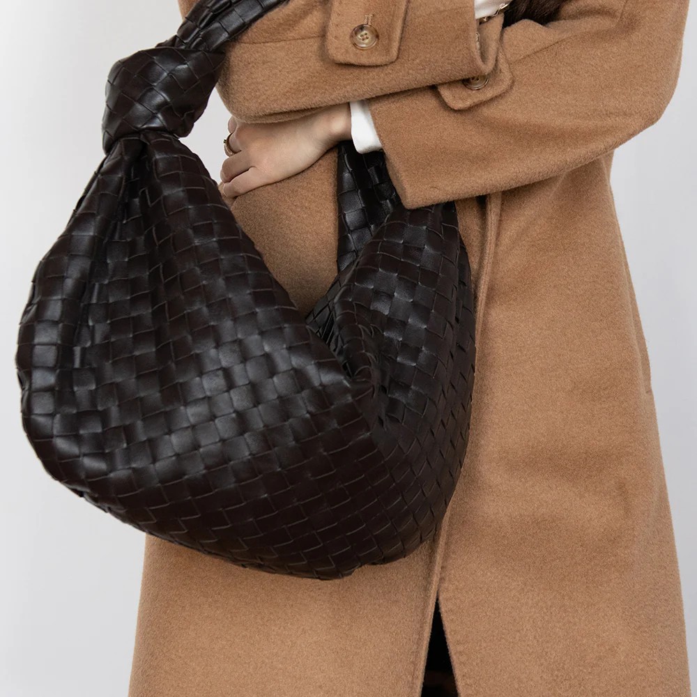 Bukan Cuma Logo, Inilah 5 Penanda Tas Mewah Paling Ikonik Sepanjang Masa