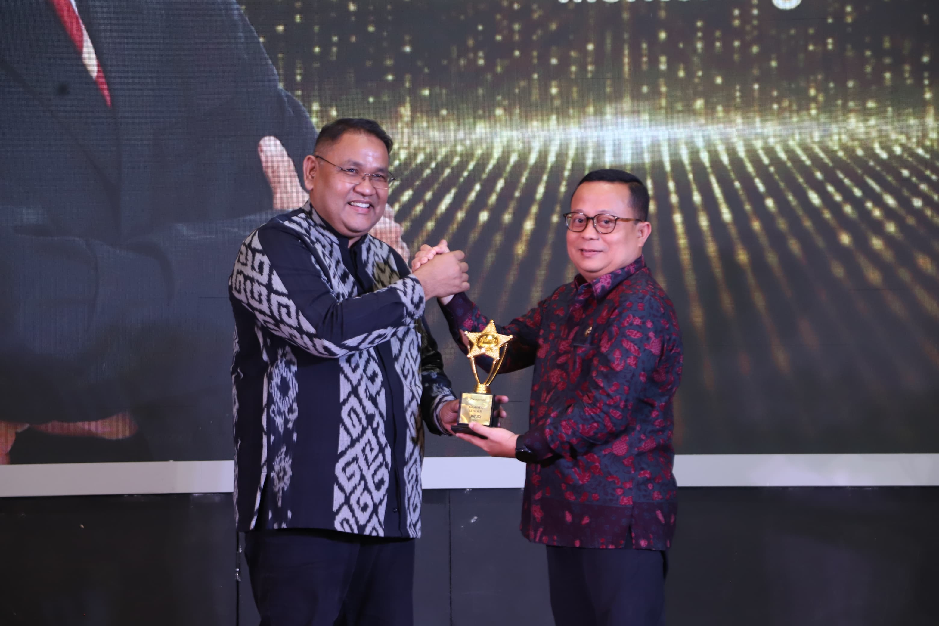 Menteri Agama Raih Award sebagai Penggerak Ekonomi Nasional Berbasis Pesantren