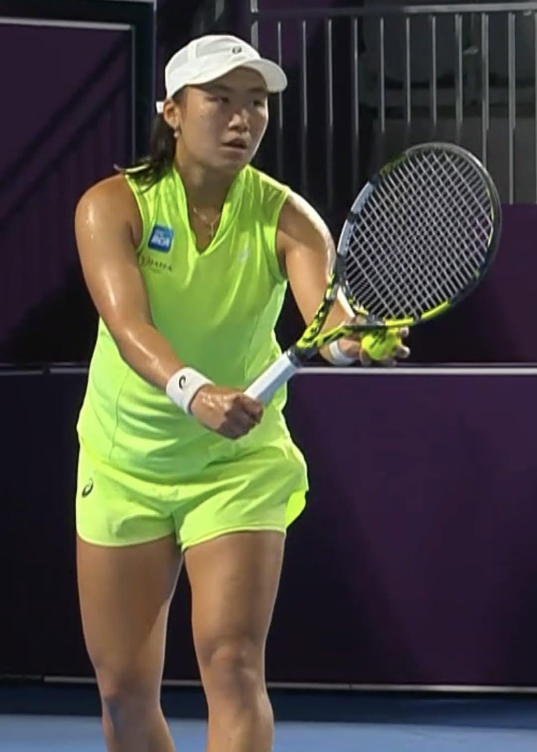 Janice Tjen Tampil Ganas, Hancurkan Haddad Maia di Qatar Open 2026, Langsung Tantang Swiatek, Petenis no 2 Dunia