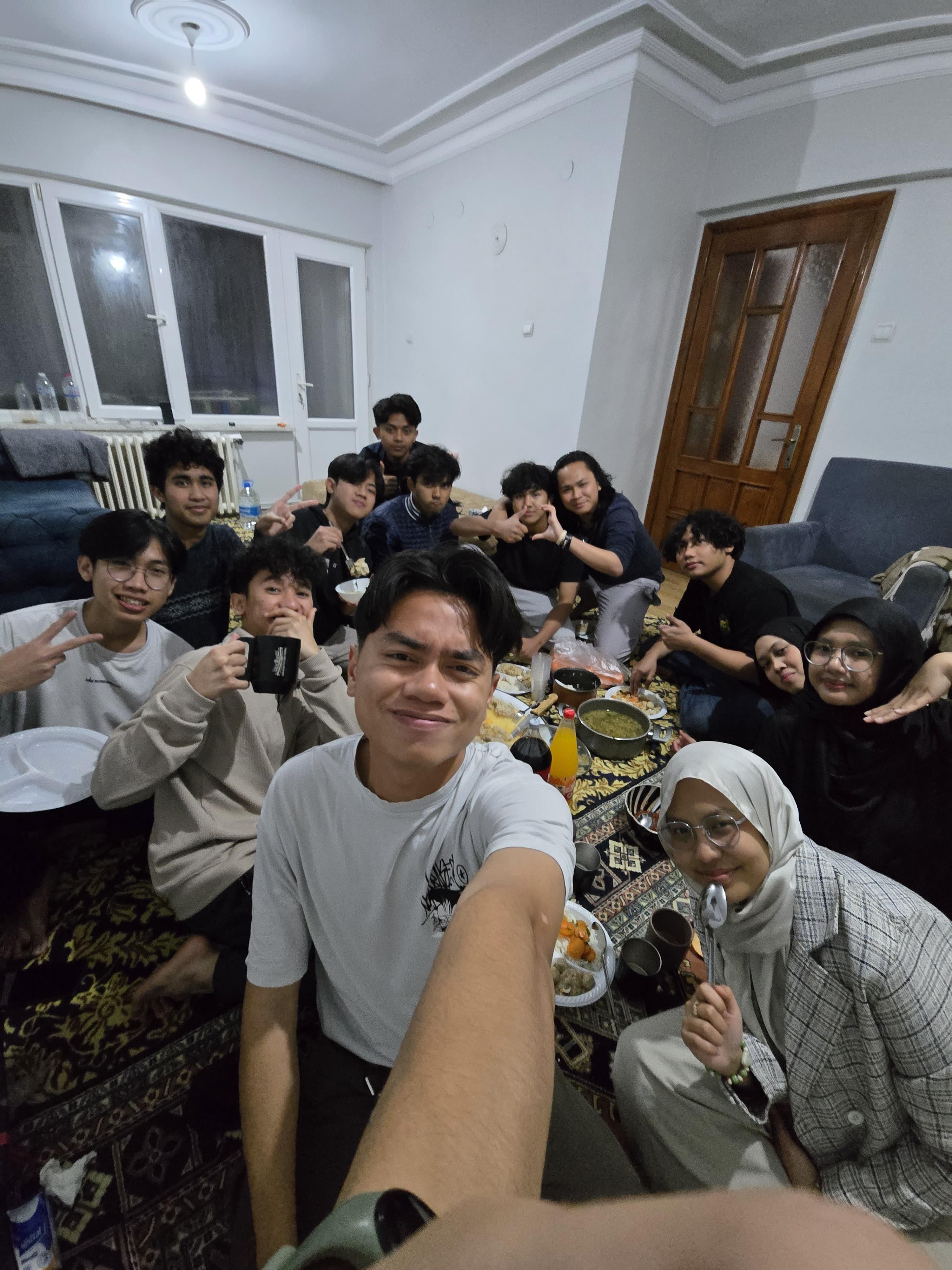 Cerita Dua Mahasiswa Indonesia di Negeri Dua Benua, Lewati Malam Takbir dalam Kesunyian