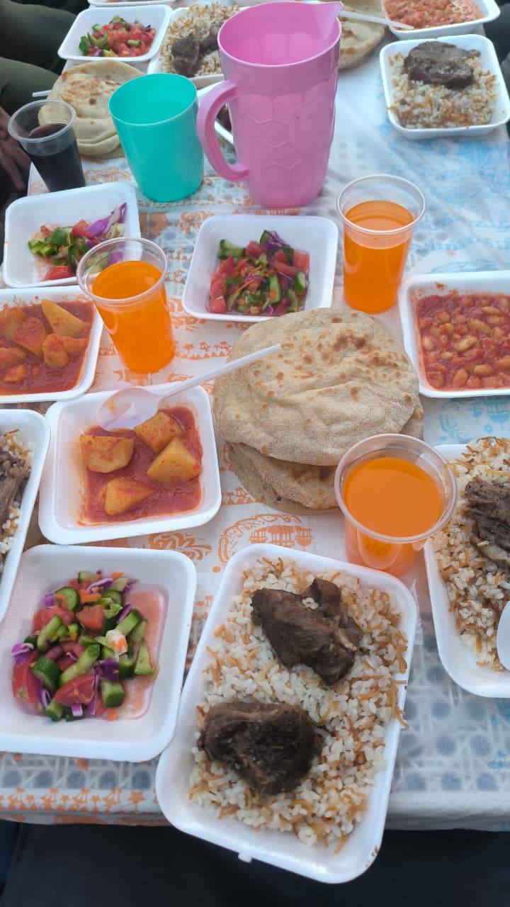 Lebaran di Kairo, Kisah Pelajar RI Menyaksikan Muhsinin Mesir Berbagi Iftar hingga THR