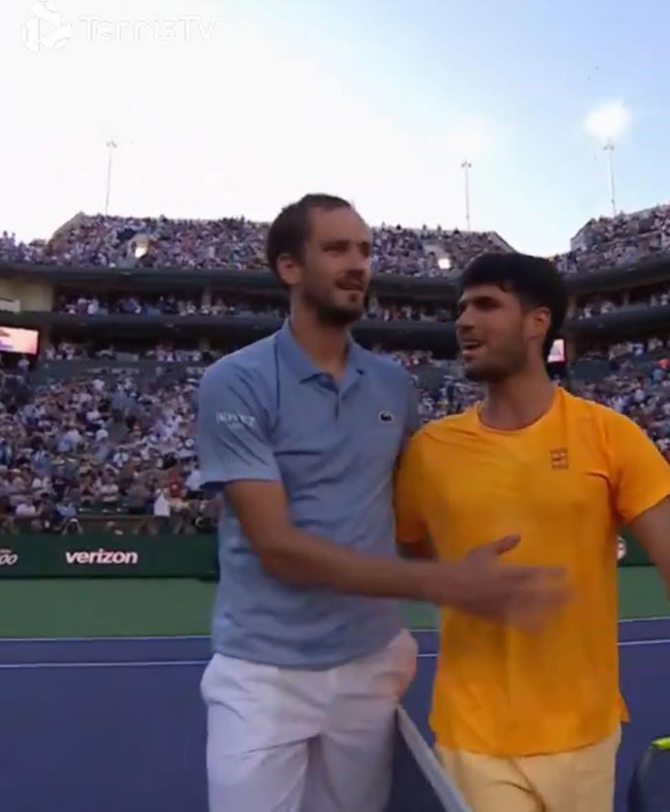 Medvedev Hentikan Keperkasaan Alcaraz di Indian Wells, di Final Ditunggu Sinner Yang Sukses Singkirkan Zverev
