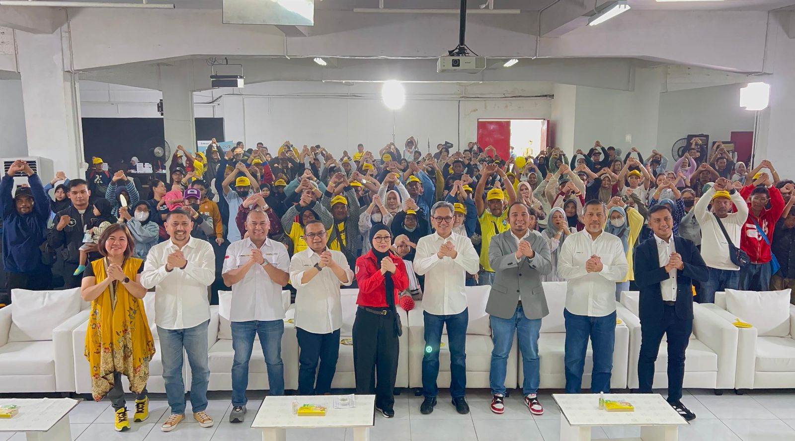 Adira Finance Hadirkan Program KURMA 2026, Mudik Gratis Lebih Aman dan Nyaman