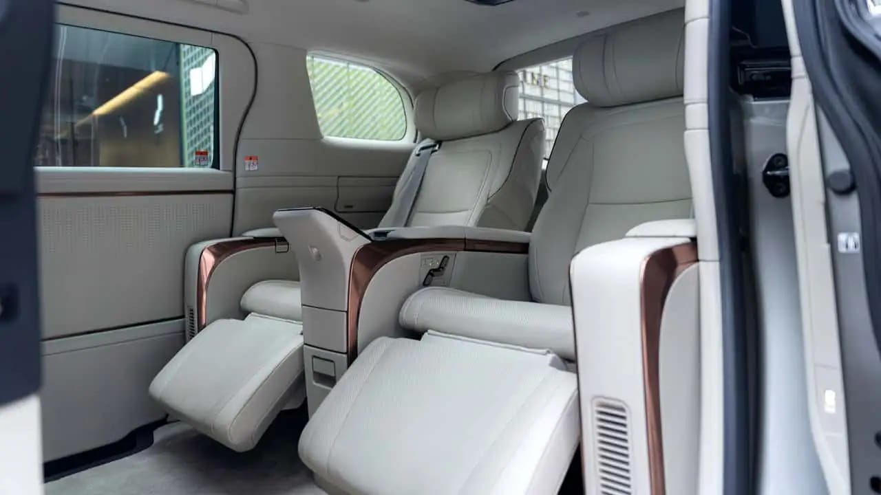 Lexus LM, Jenis Van Ini Mendefinisikan Ulang Mobil Eksekutif Yang Sangat Membanggakan