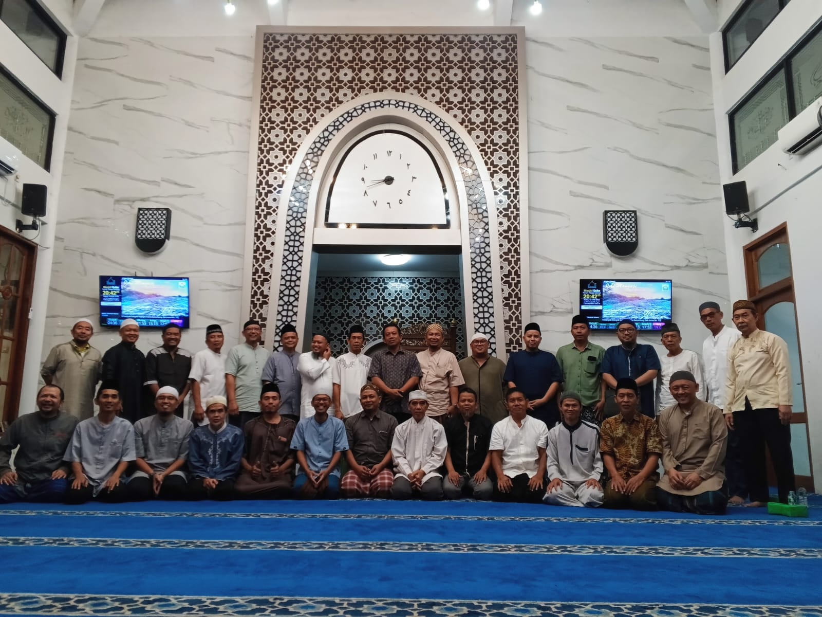 H. Hasan Basri Kembali Pimpin DKM Masjid Quba untuk Periode 2026-2030