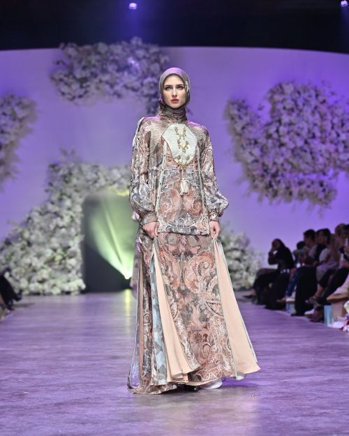 Majestic, Karya Terbaru Jenama Arabelle Hadirkan Nuansa Mewah dan Feminin Modern