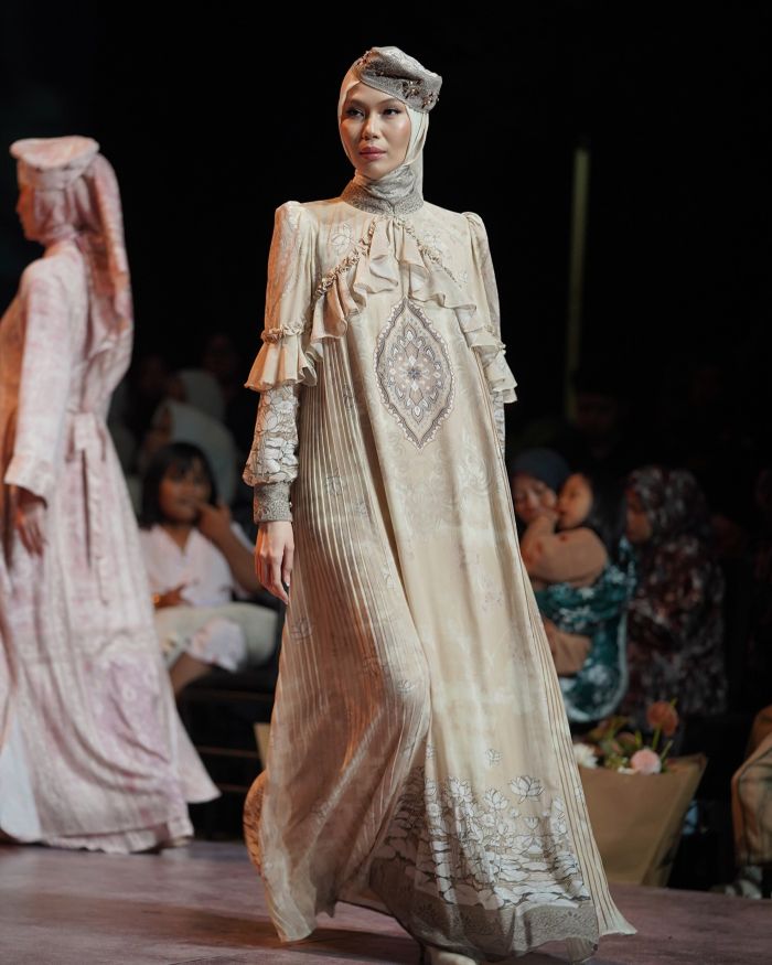 Ethereal Heritage dari Agoest Hanggono, Sentuhan Warisan Kashmir dalam Balutan Modest Fashion Modern