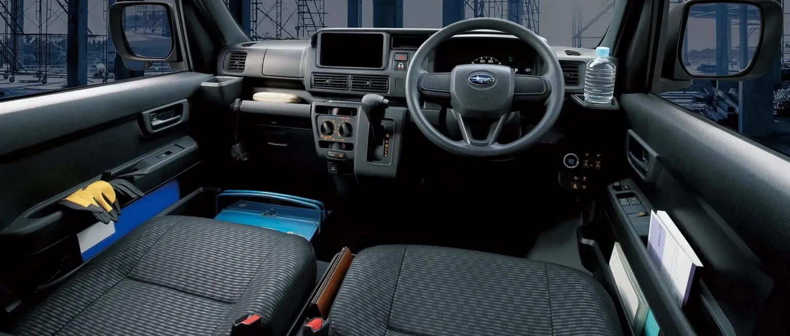 Subaru Kei Van dengan Tiga Pedal Bikin Kejutan, Harganya Cuma 128 Juta