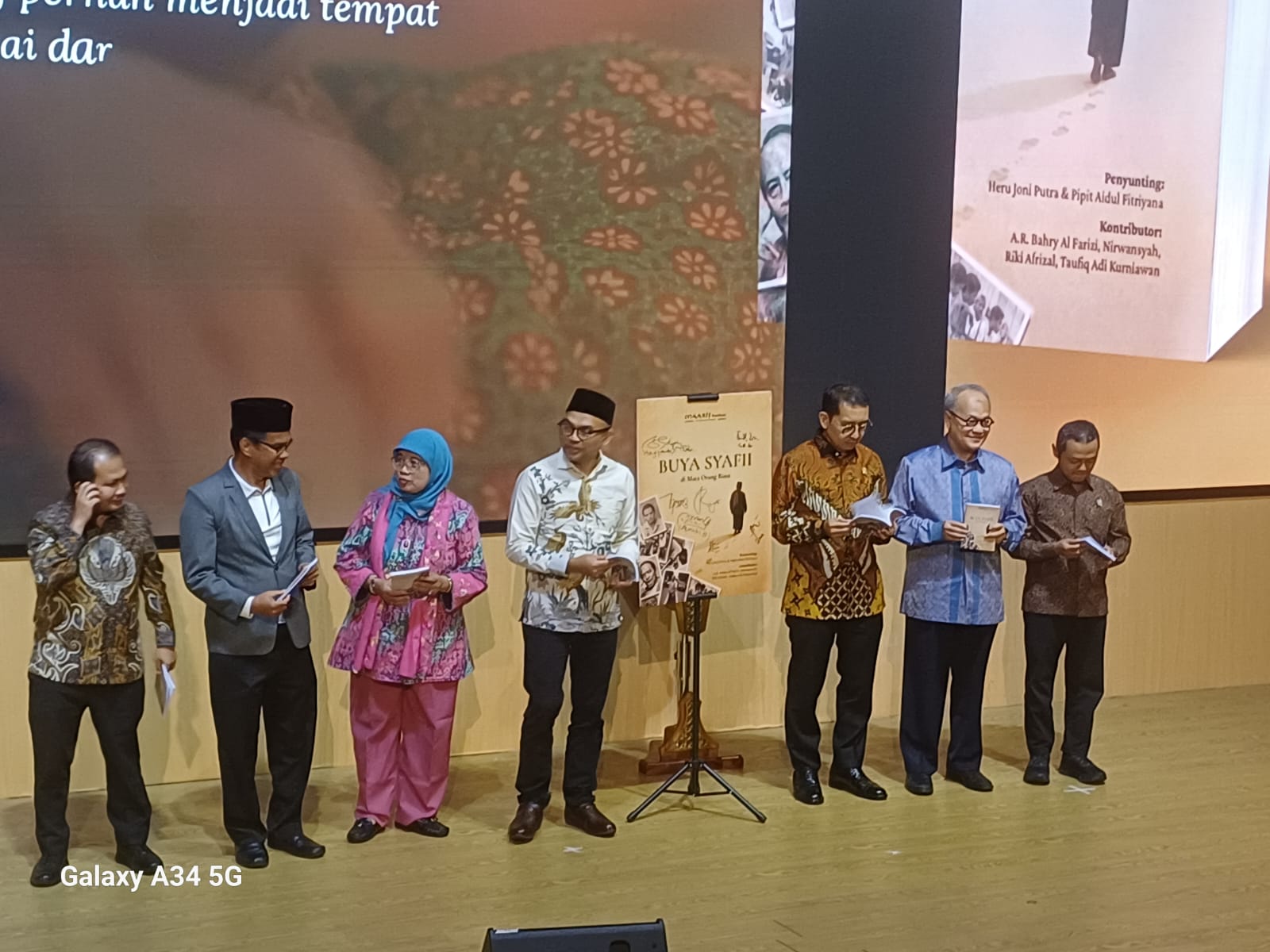 Gus Ulil Ungkap Kalimat Gus Mus soal NU dan Muhammadiyah: Makin Tinggi Ilmu, Justru Bertemu