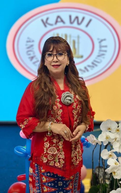 Menjaga Nada Nusantara: Kisah KAWI Angklung dari Persahabatan Perempuan Lansia Menuju Impian Panggung Dunia