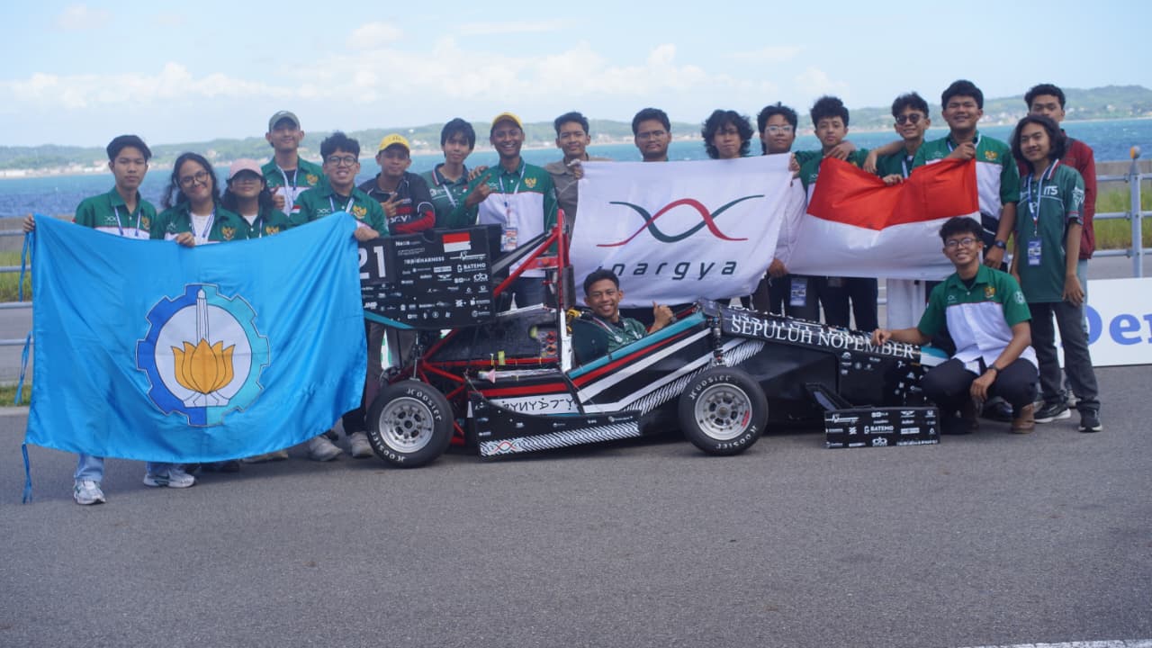 Spektakuler, Tim Anargya ITS Borong Tiga Gelar Juara di FSAE Japan