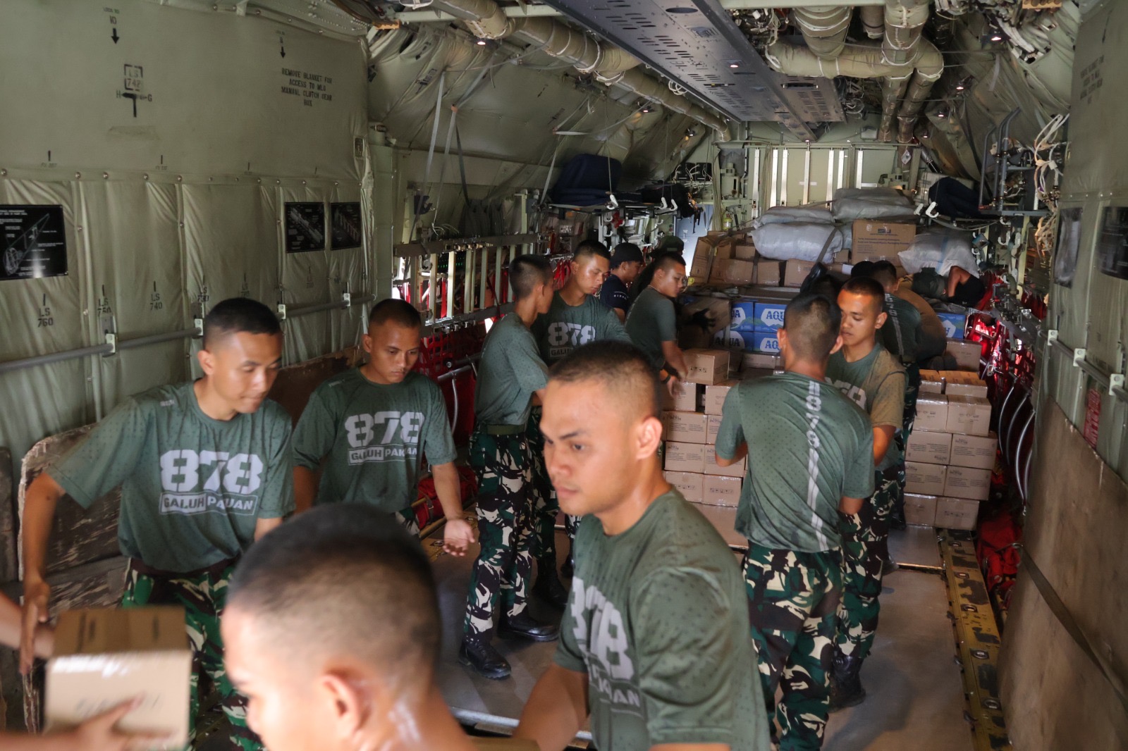 Percepat Penanganan Pascagempa NTT, Airbus A400M TNI Angkut Puluhan Ton Bantuan